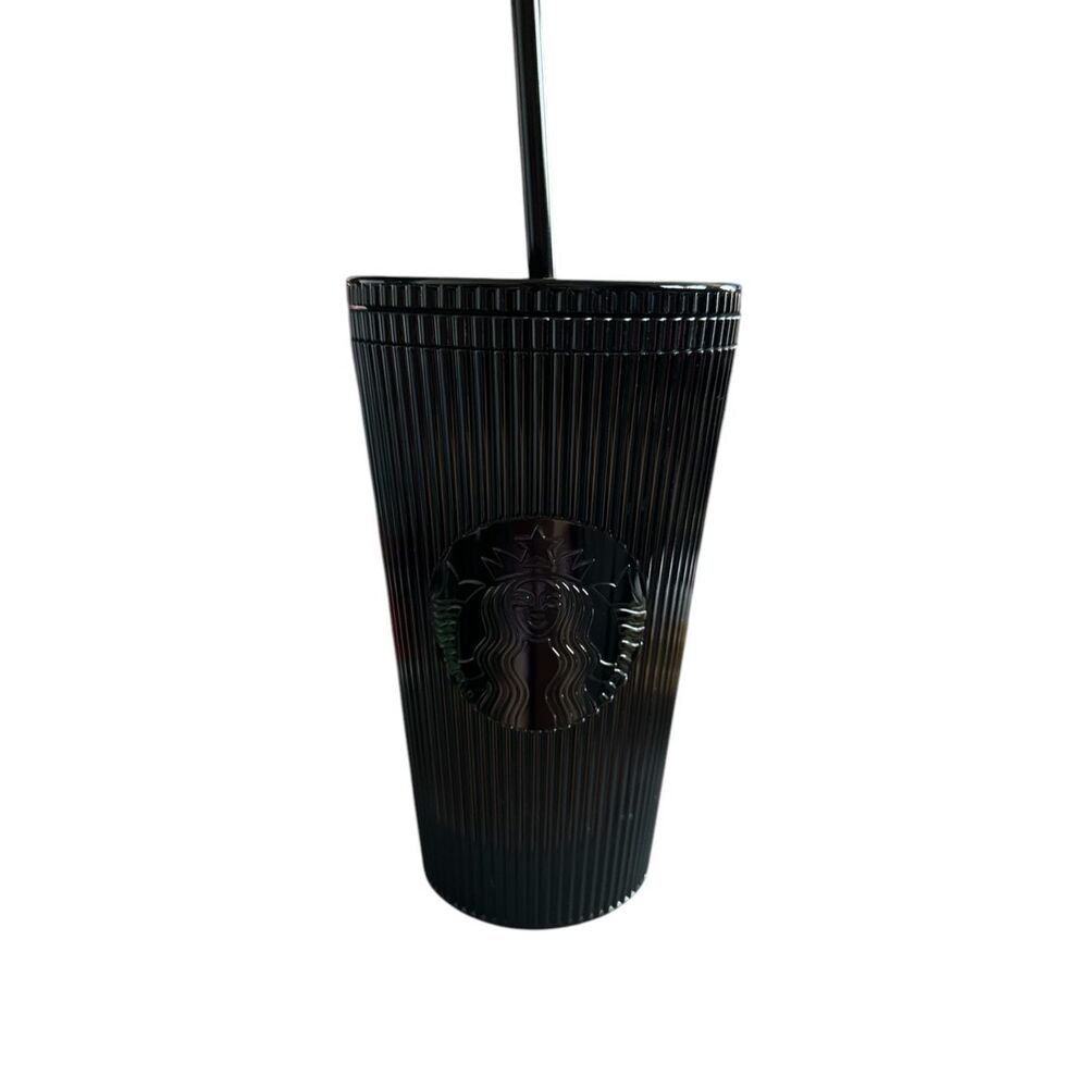 Starbucks 2024 Black Pleated Metallic Plastic Cold Cup -‎ 16 oz  ***Item: HH81